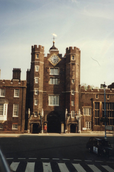 Ulrike und Muddi zu Besuch in England 1989