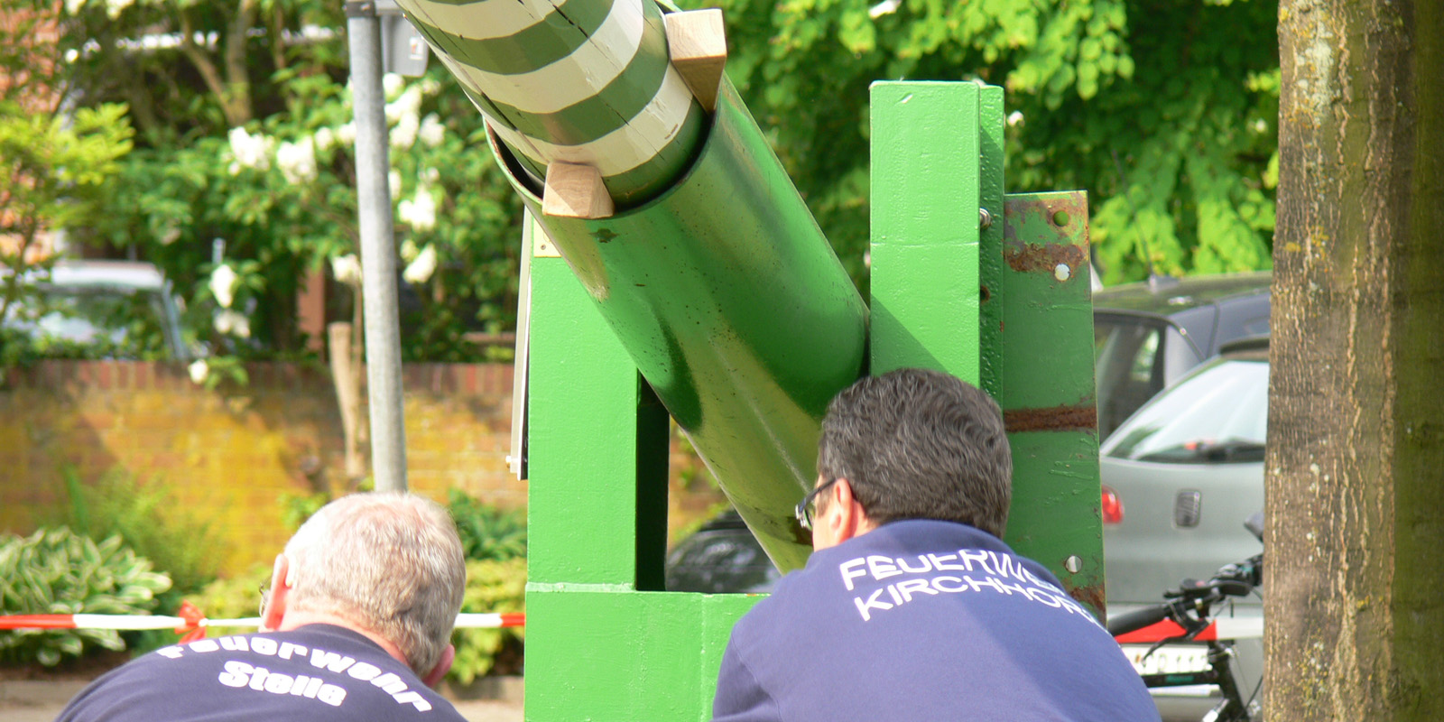 Maibaum aufstellen in Kirchhorst 2009